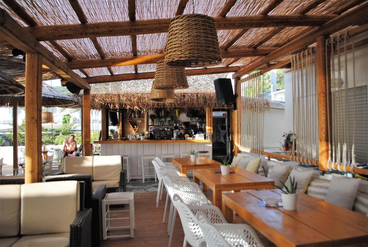 Puerto Seaside Rooms Akhladheri Екстер'єр фото