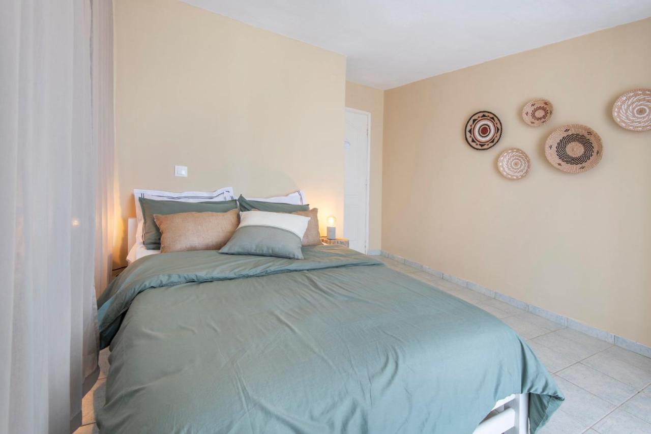Puerto Seaside Rooms Akhladheri Екстер'єр фото