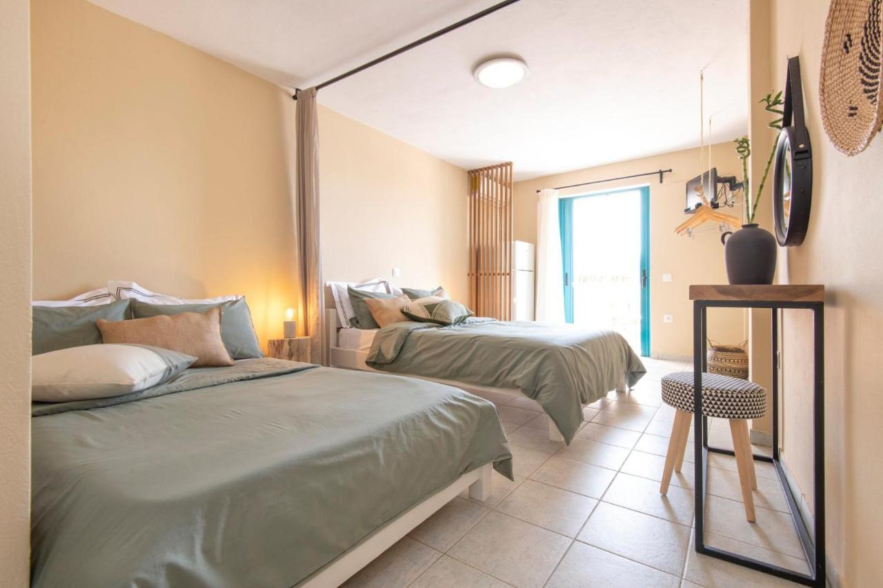 Puerto Seaside Rooms Akhladheri Екстер'єр фото