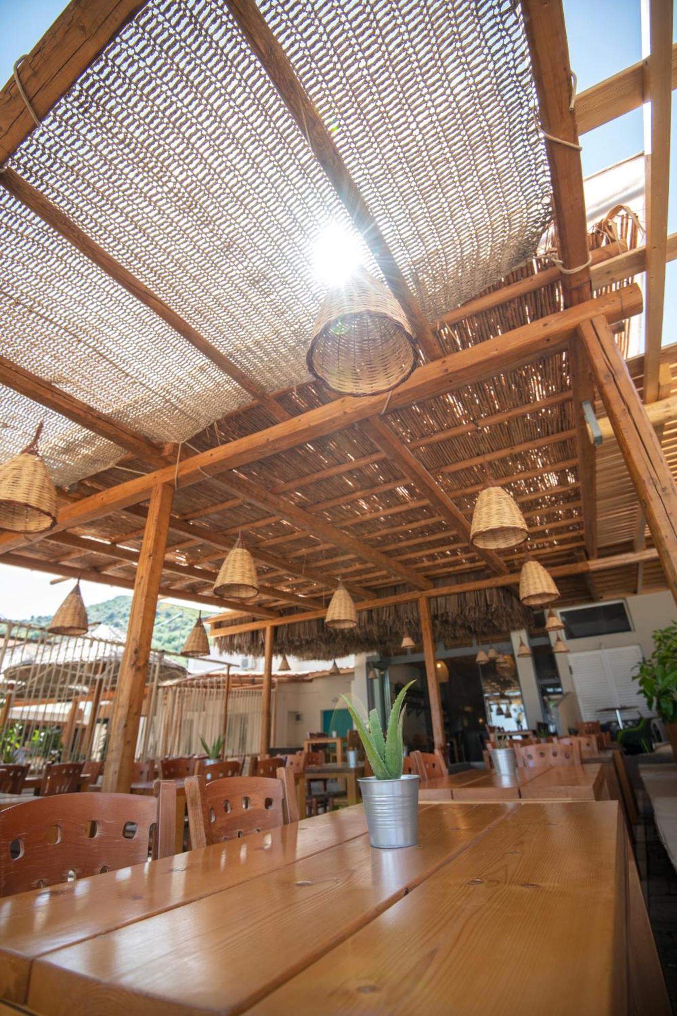 Puerto Seaside Rooms Akhladheri Екстер'єр фото